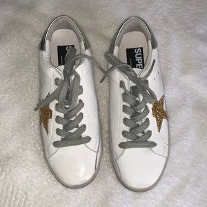 Golden Goose Sneakers